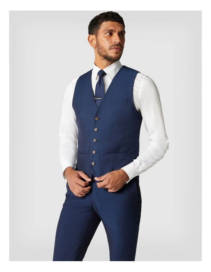 5 Buttoned Tailored Vest in New Navy