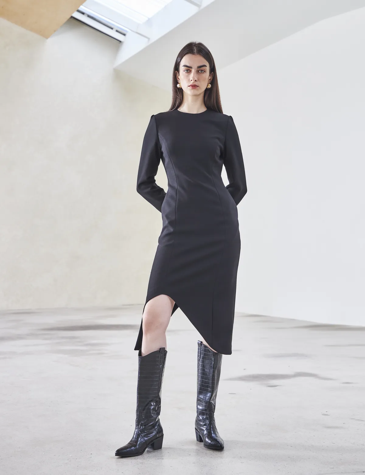 ASYMMETRIC DRESS - black