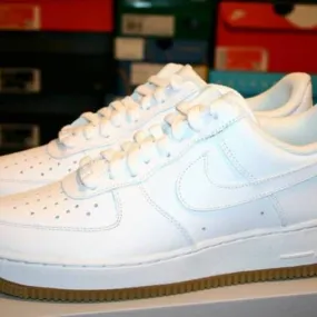 AUTHENTIC NIKE AIR FORCE 1 `07 White Gum DJ2739-100 Men size