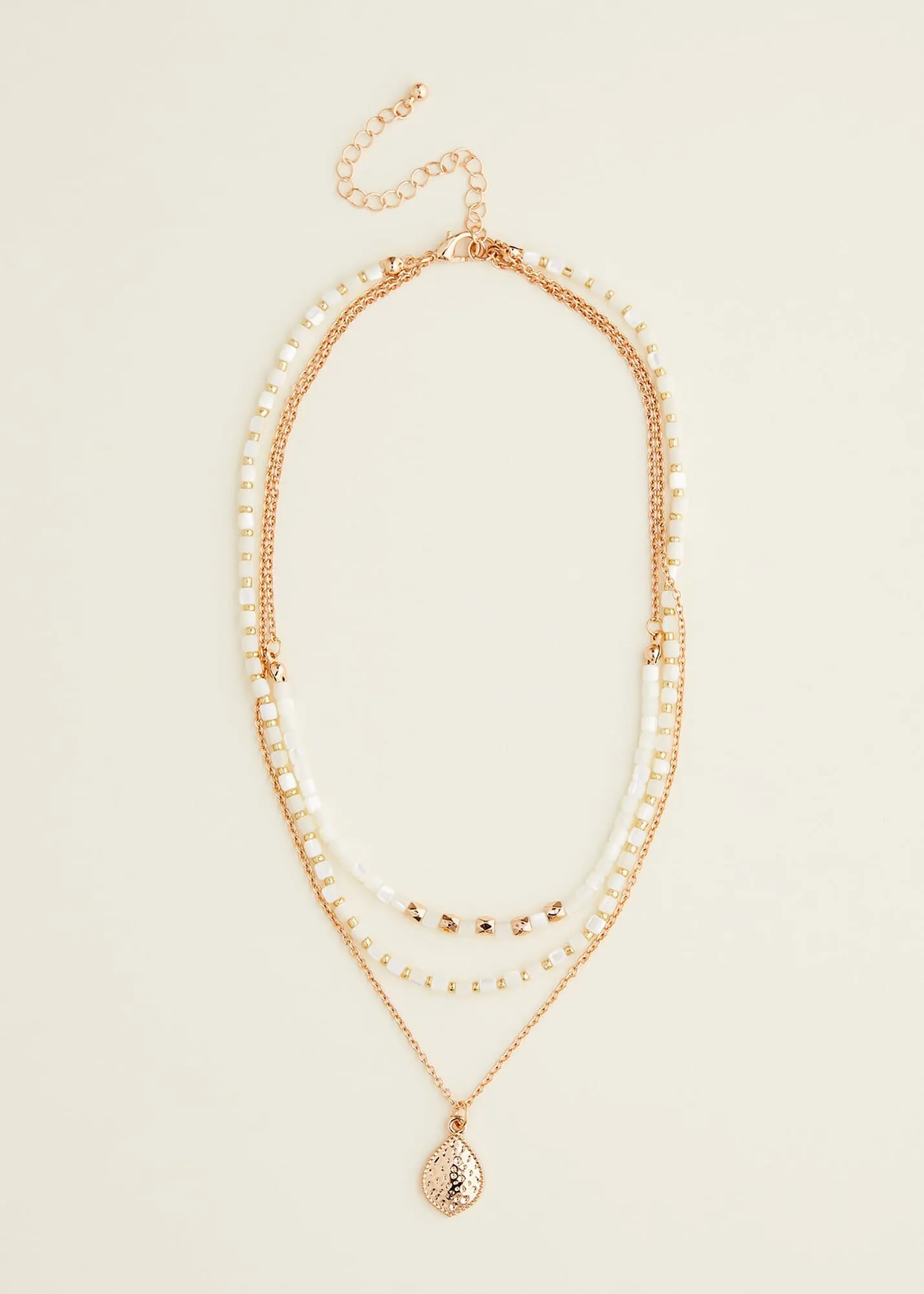 Beaded Layer Short Necklace