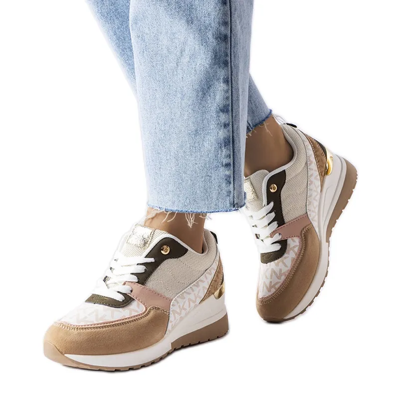 Beige sneakers with decorative inserts from Mireault