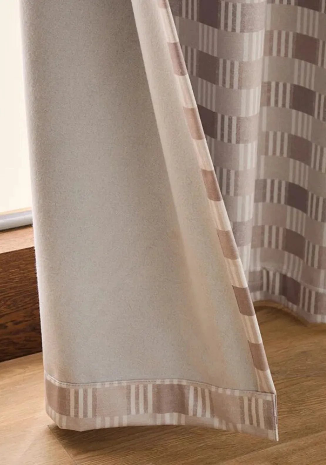 Catherine Lansfield Wilson Check Thermal Blackout Eyelet Curtains 90”x 90”, Natural