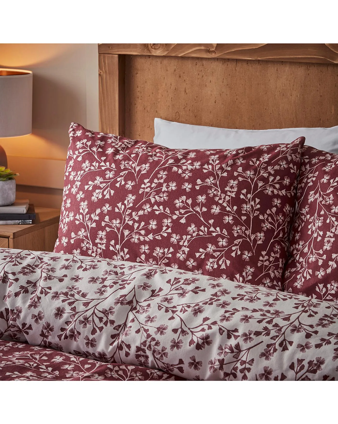 CL Brushed Grace Floral Leaf Red Duvet Cover Set