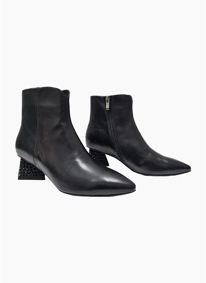 Django & Juliette Malitta Black Boot