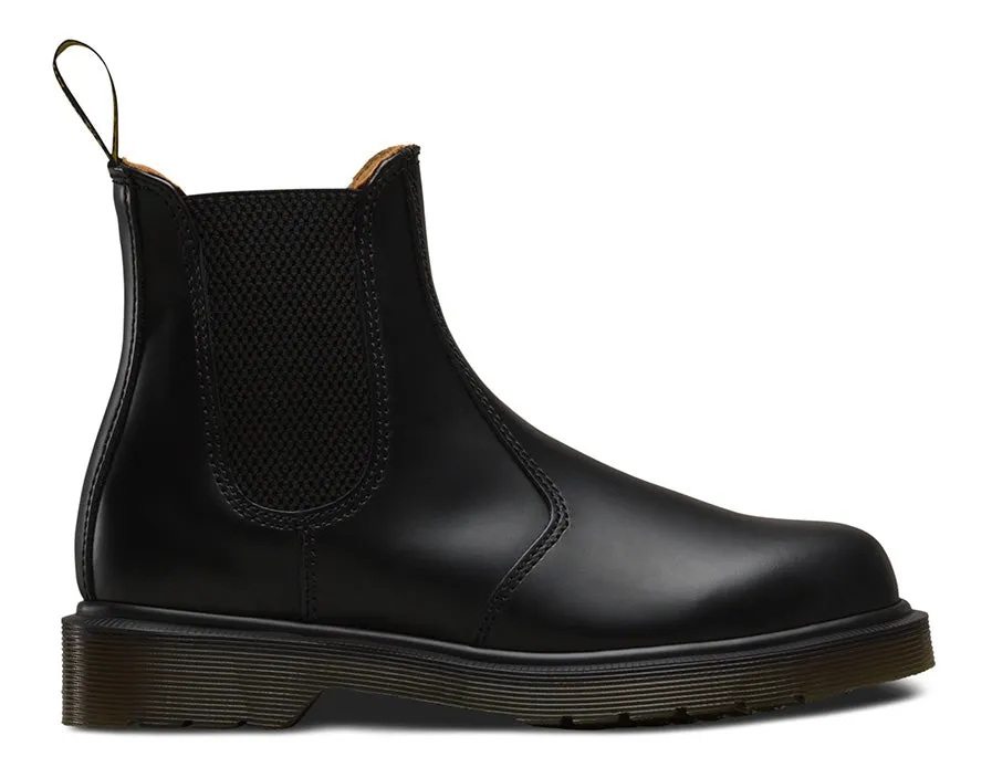 Dr. Martens 2976 Smooth Leather Chelsea Hi Top Black