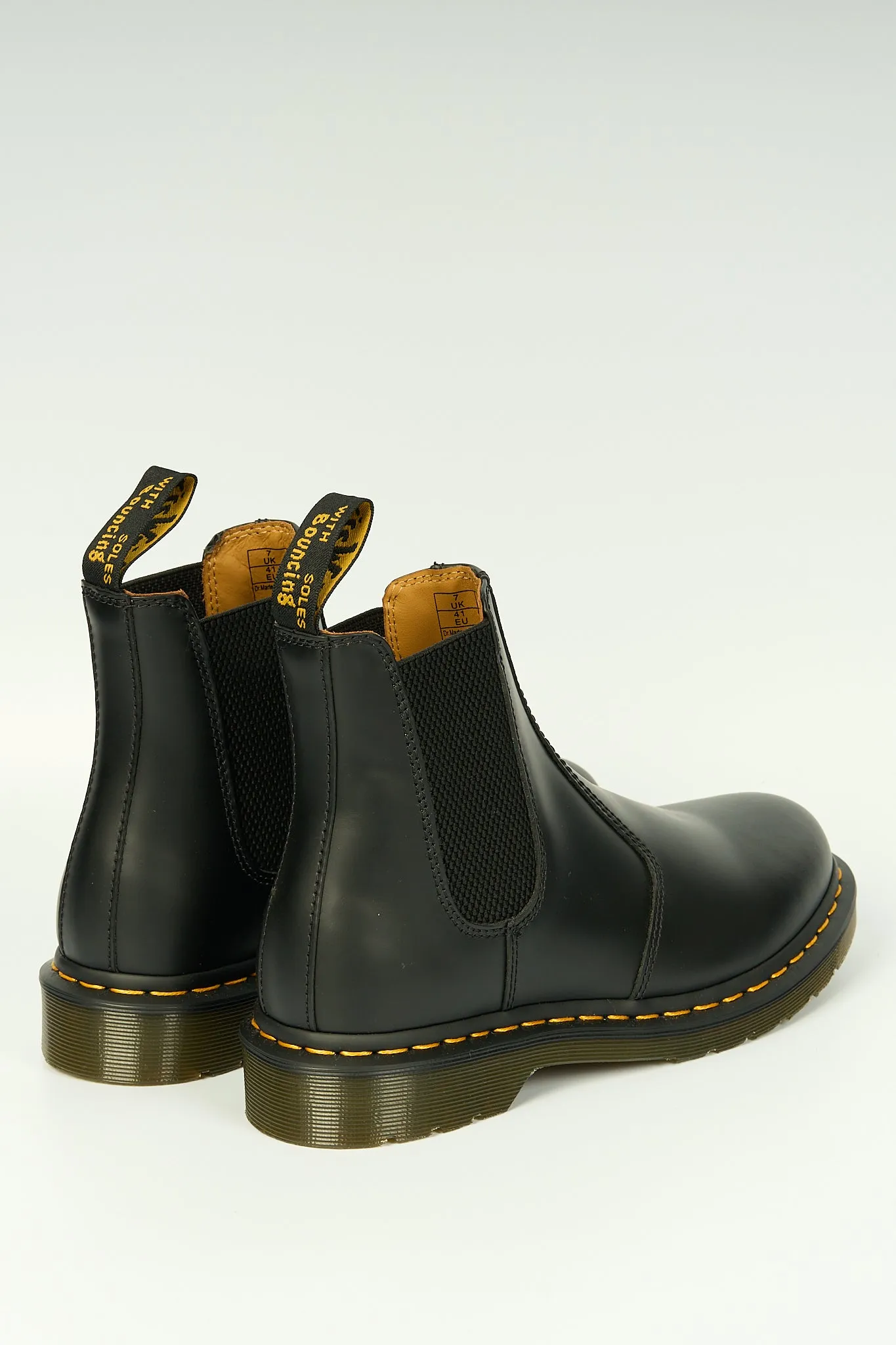 Dr. Martens Beatles 2976 Nero Uomo