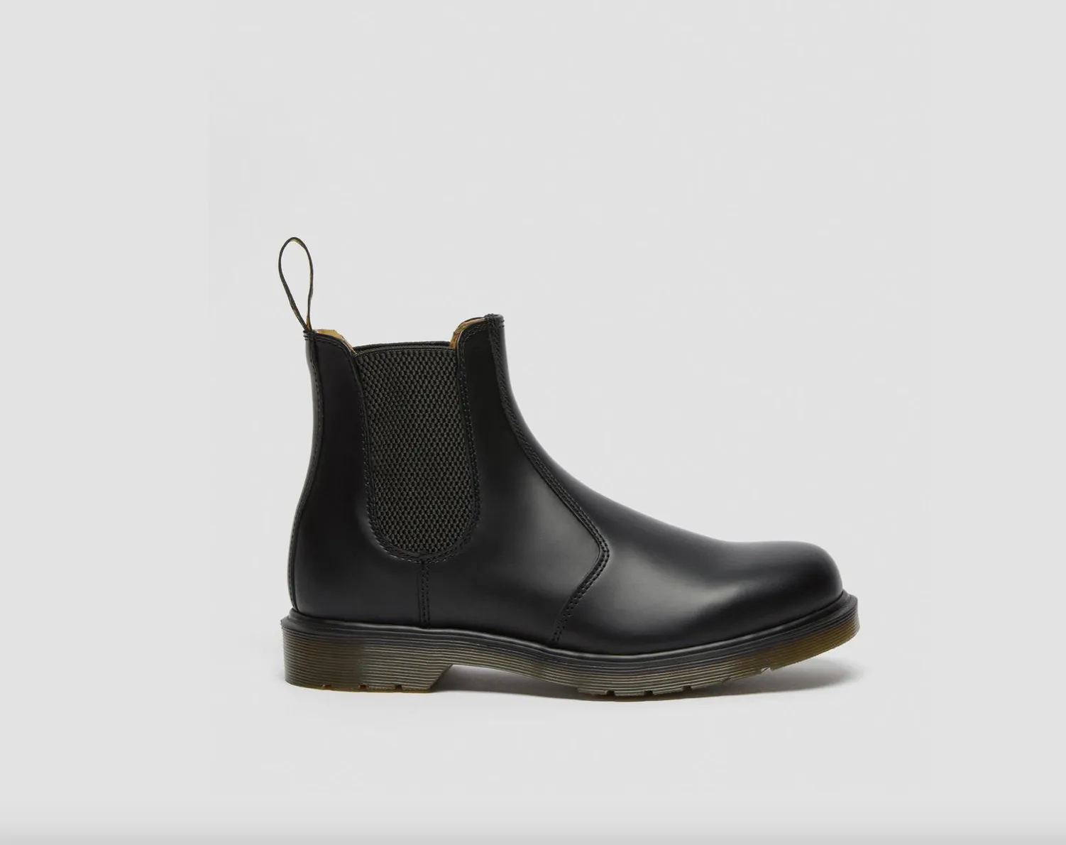 Dr Martens- 2976 Black Smooth Plain Welt