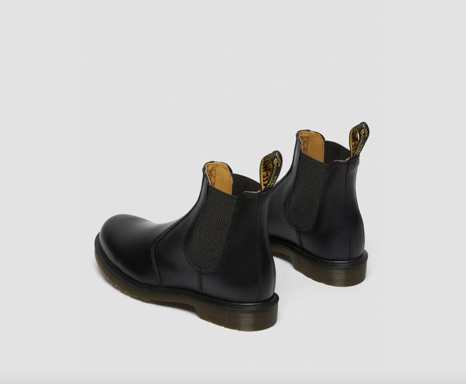 Dr Martens- 2976 Black Smooth Plain Welt