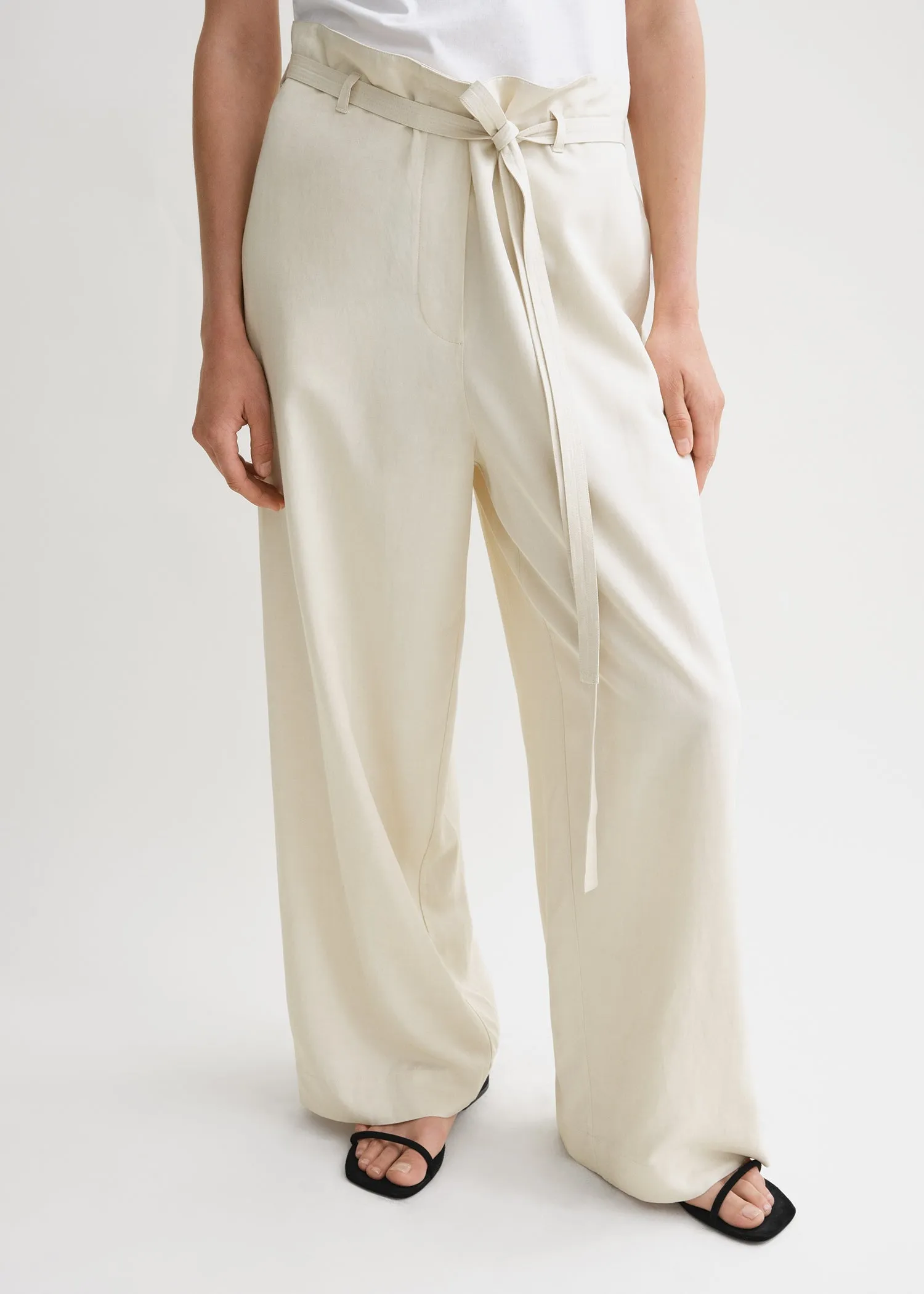 Fluid tie-waist trousers pearl