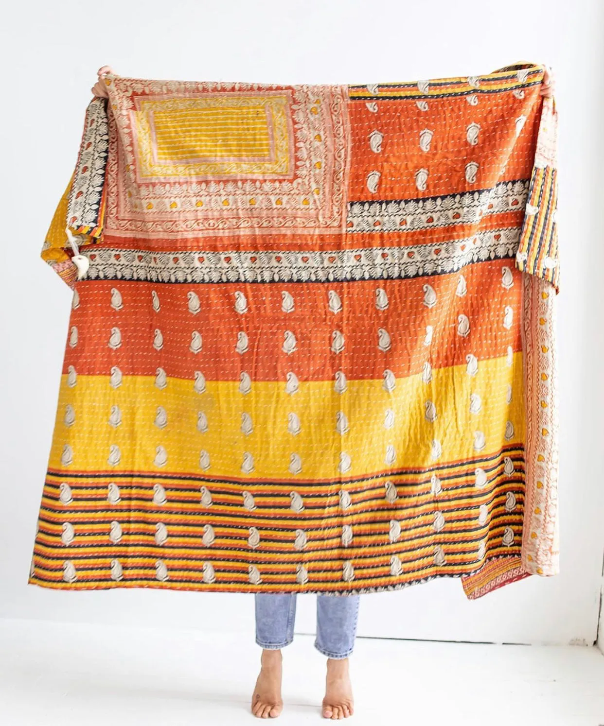 KANTHA BLANKET