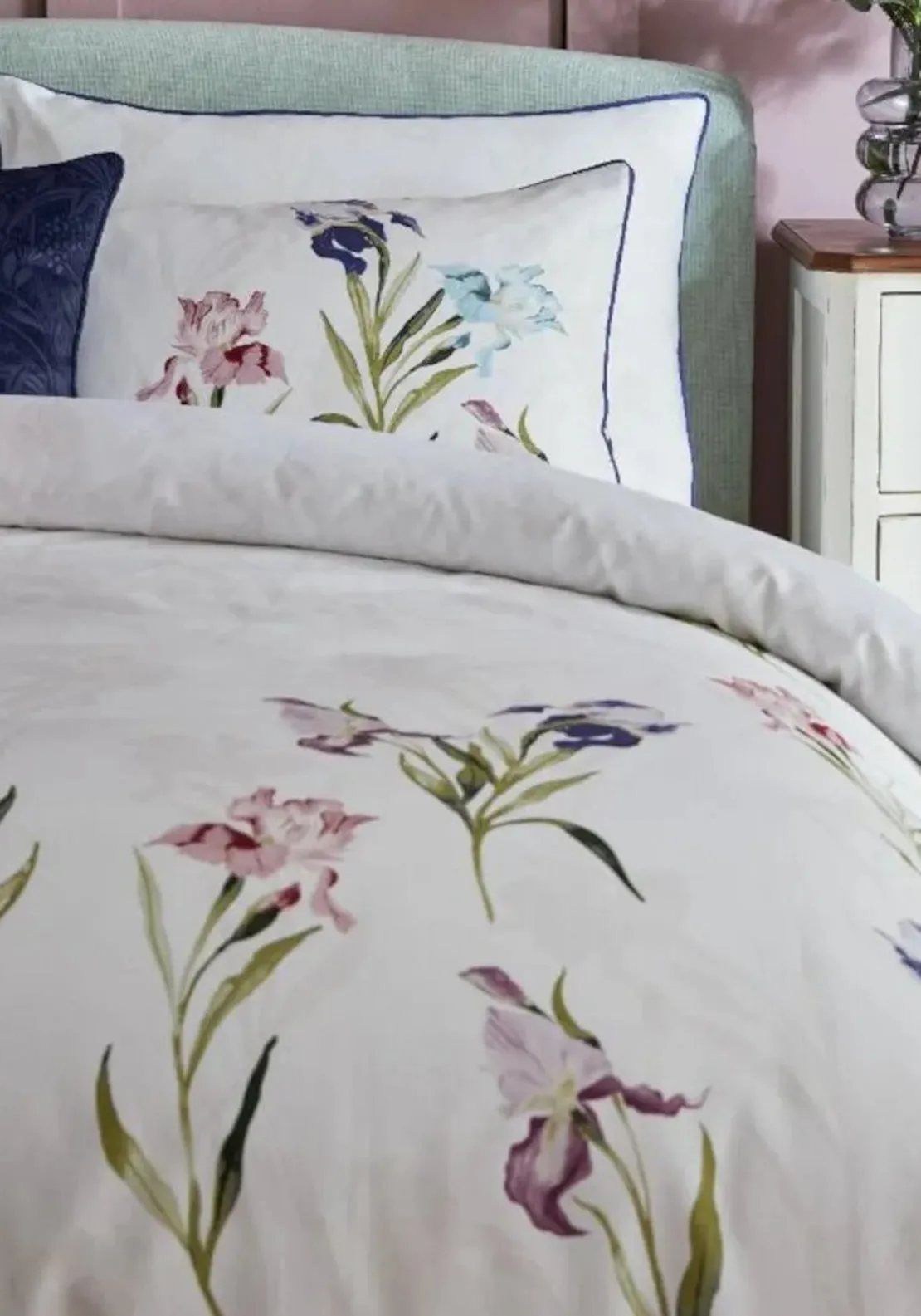 Laura Ashley Hawling Irises Duvet Cover Set, Grape Purple