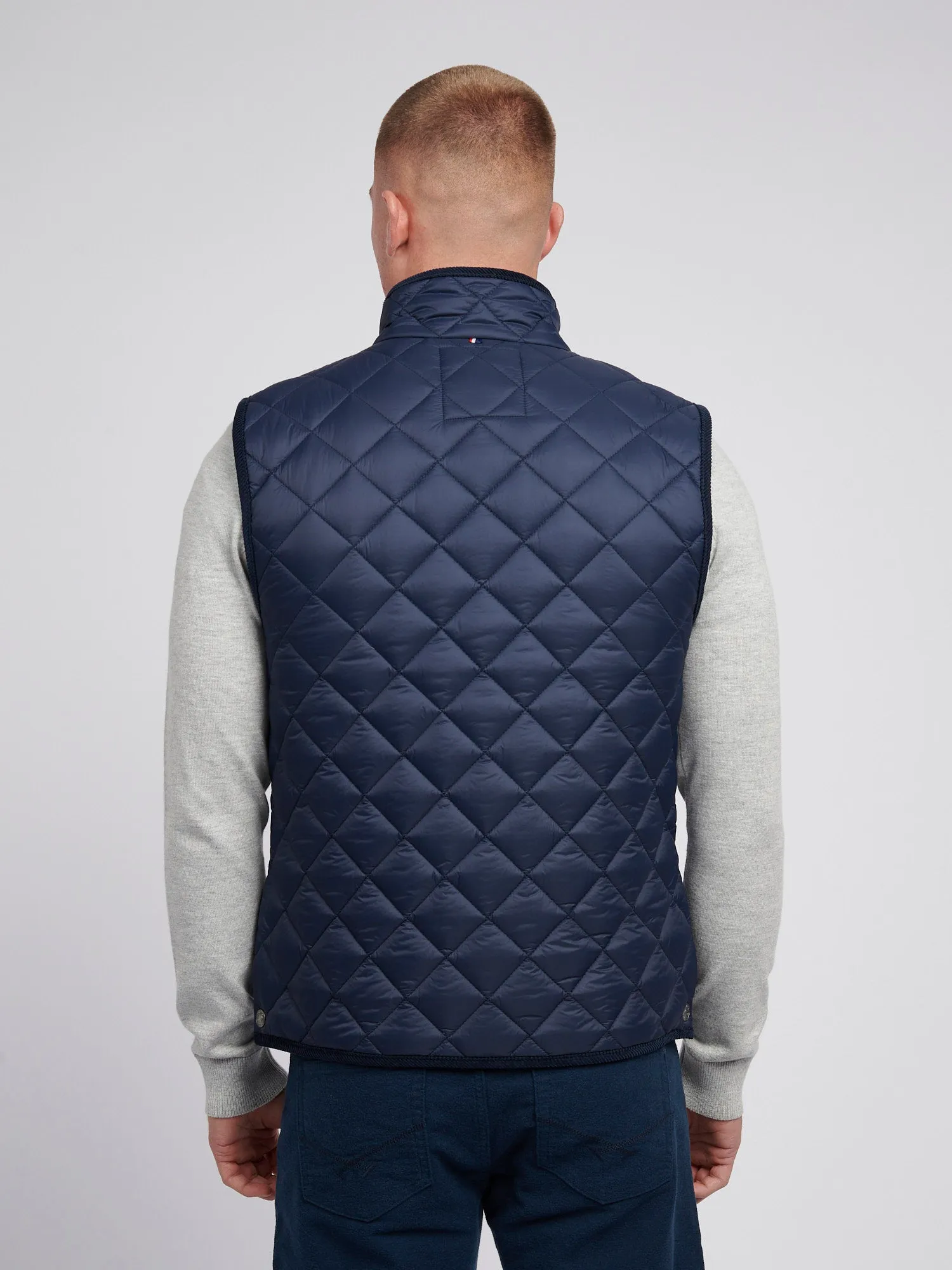 Mens Diamond Quilt Hacking Gilet in Dark Sapphire Navy