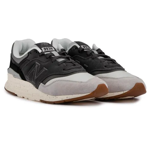 New Balance 997 Trainers