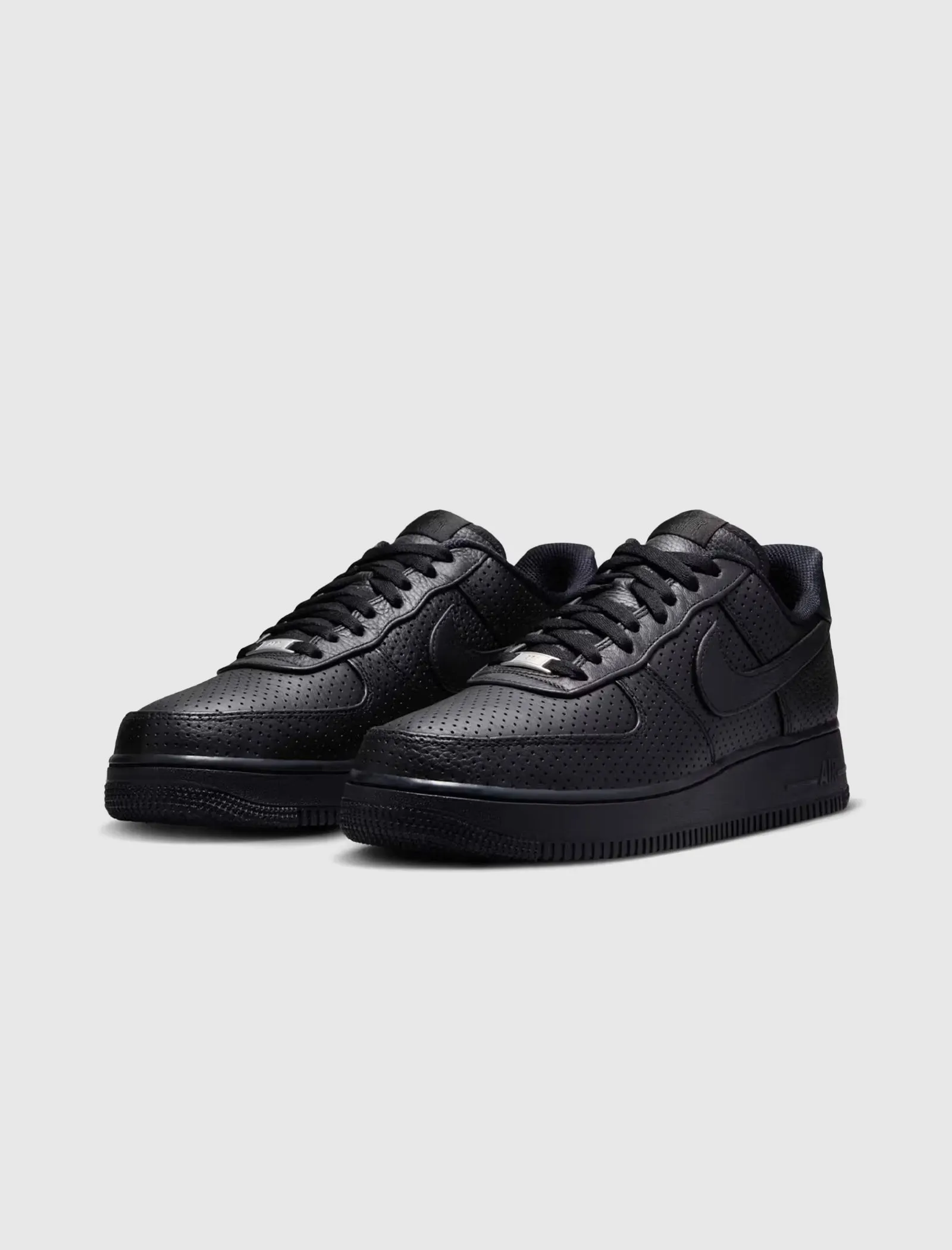 NIKE AIR FORCE ONE LOW SP 