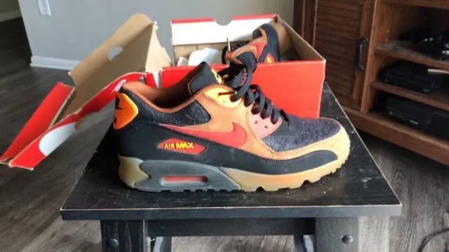 Nike Air Max 90 ICE "Halloween"