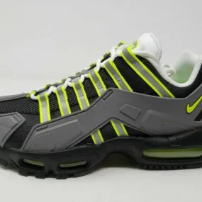 Nike Air Max 95 NDSTRKT Neon