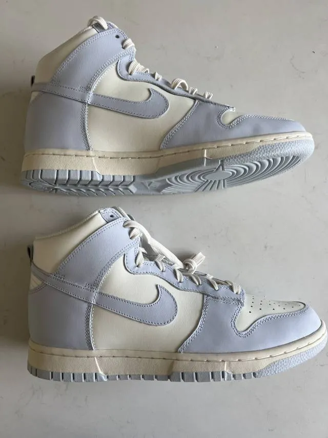 Nike Dunk High WMNS Football Grey