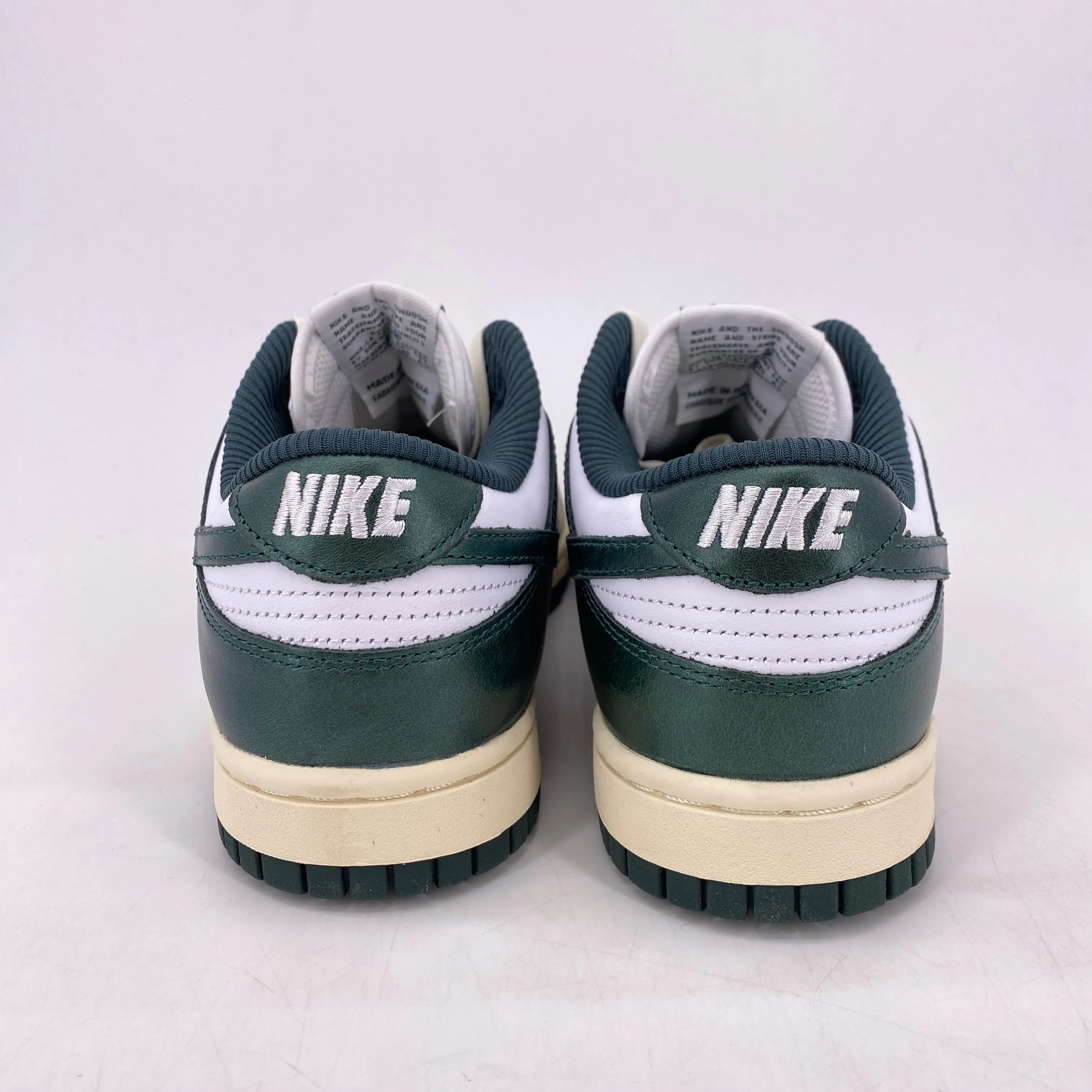 Nike (W) Dunk Low Vintage Green 2022 New Size 8.5W