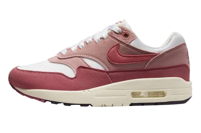 Nike WMNS Air Max 1 Red Stardust