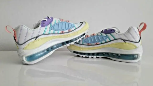 Nike WMNS Air Max 98 Luminous Green White Atomic Violet