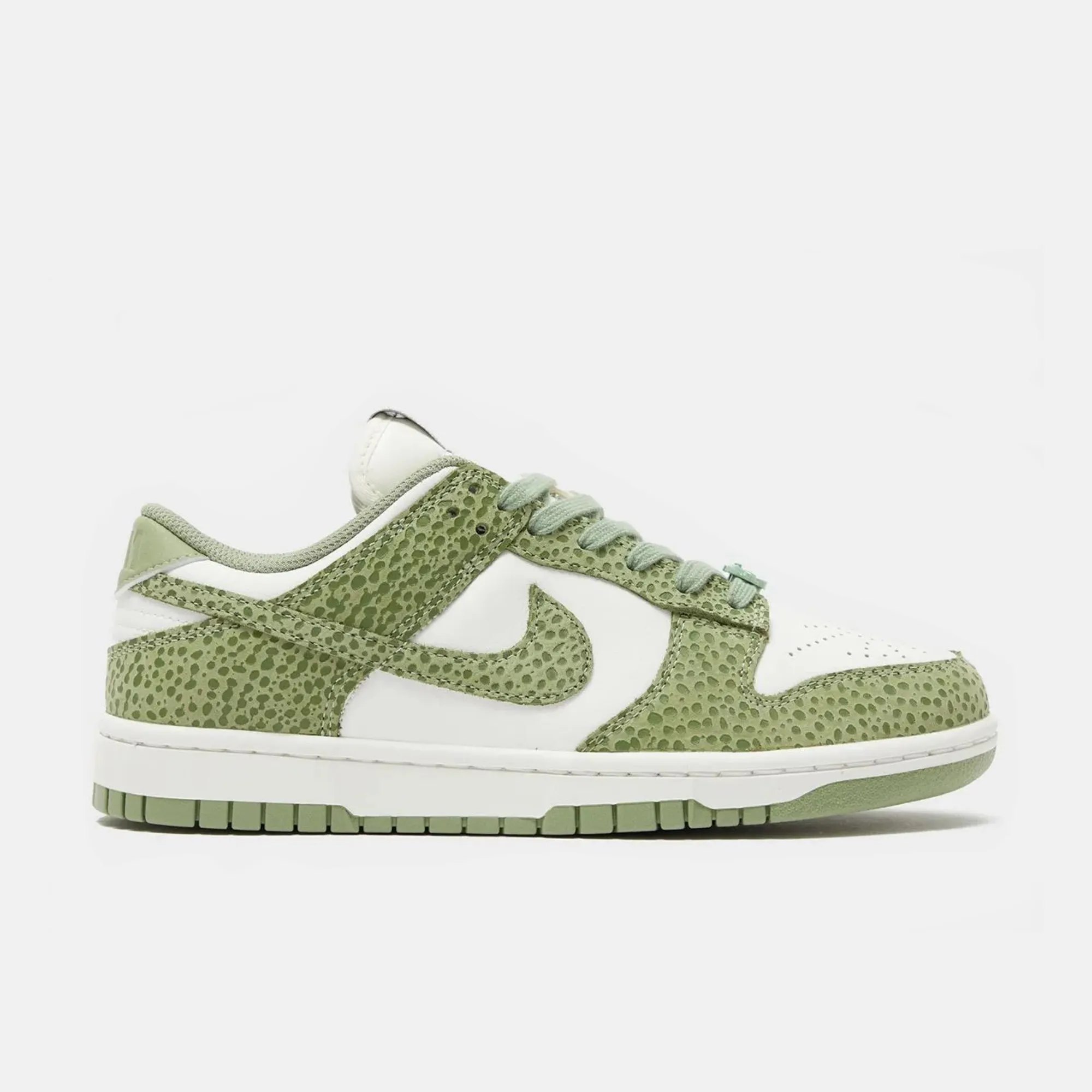 Nike Women's Dunk Low Safari Oil Green