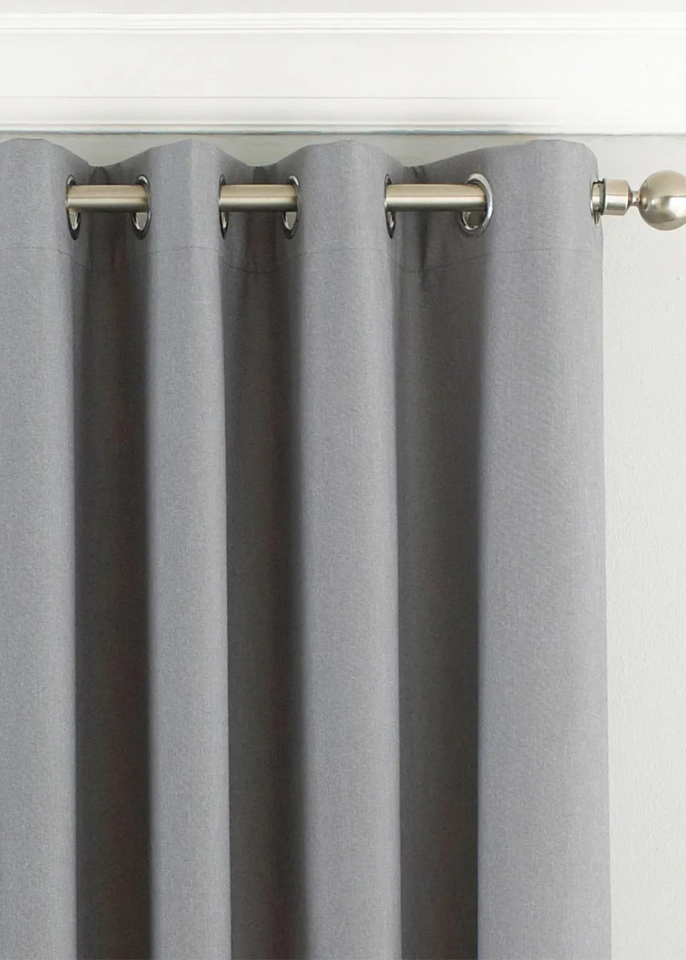 Riva Home Twilight Thermal Blackout Ringtop Eyelet Curtains