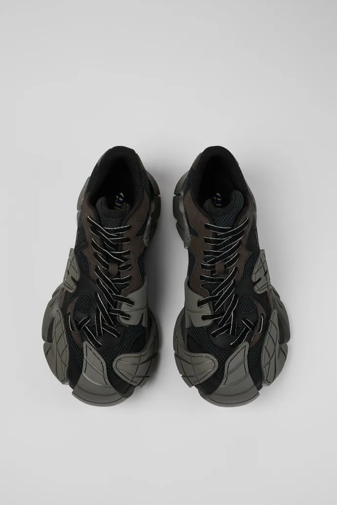 Tormenta Black and gray sneakers