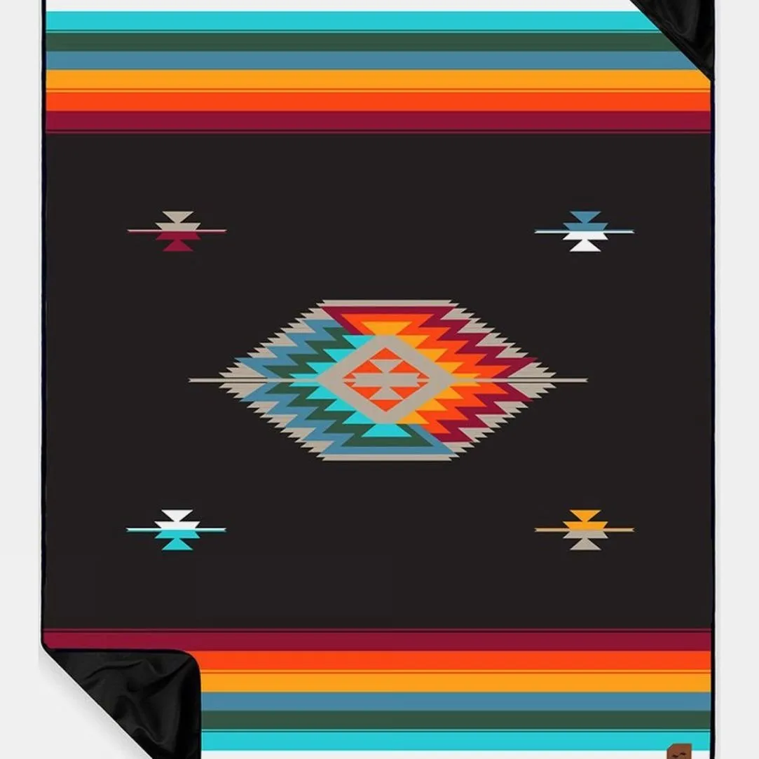 Valen Camp Blanket