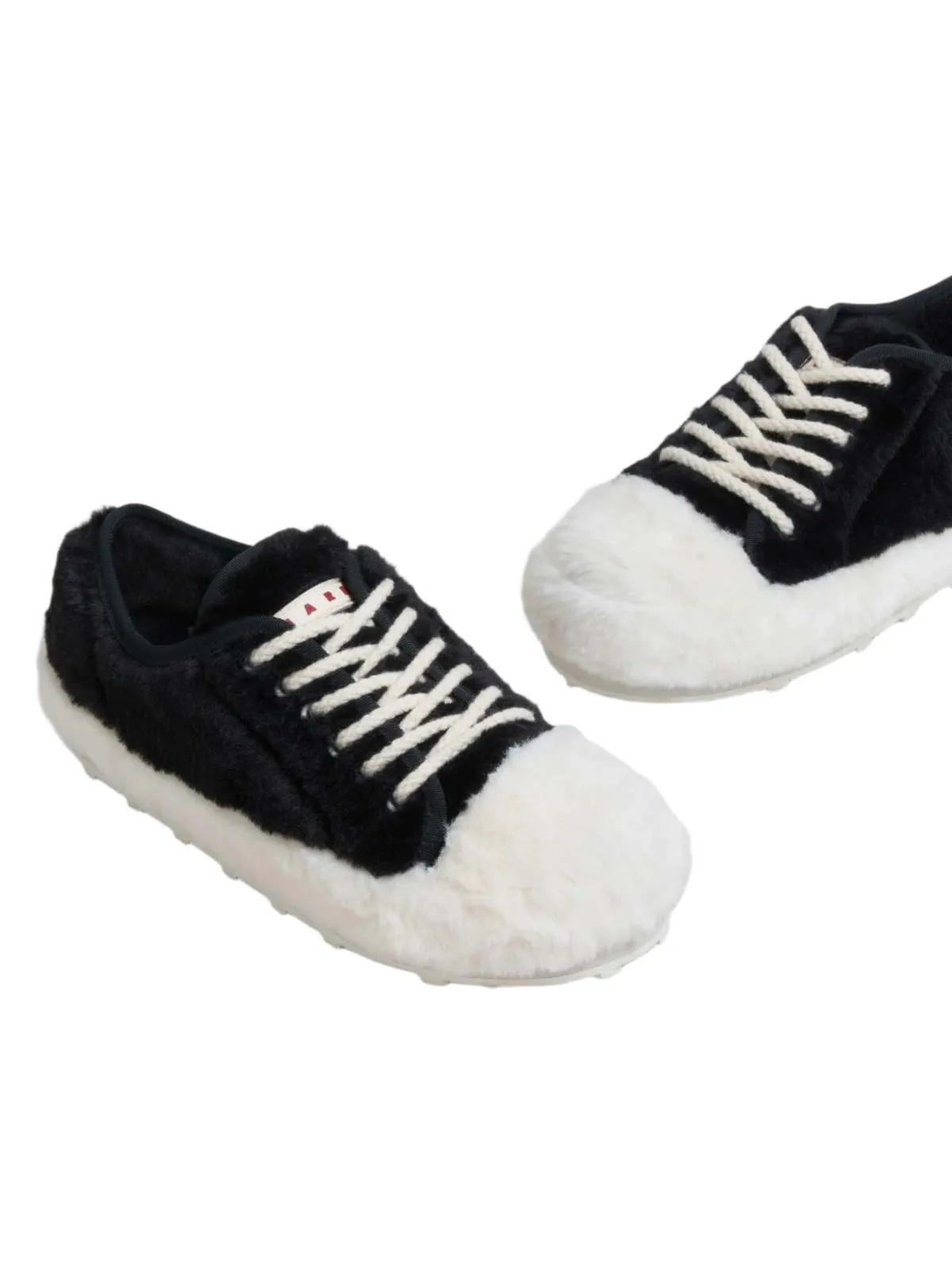 Women's Fluffy Sneakers - Black/White